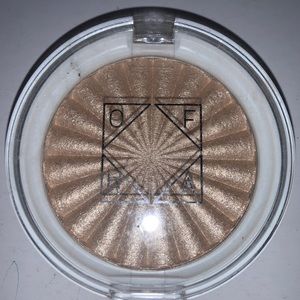OFRA highlighter